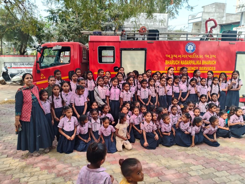શાળા સલામતી સપ્તાહ” અંતર્ગત ભરૂચ જિલ્લામાં વ્યાપક જાગૃતિ કાર્યક્રમો યોજાયા