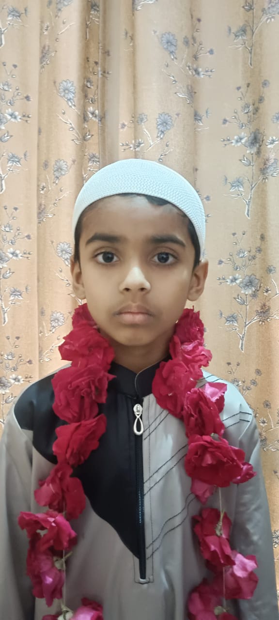 વલણ સ્થિત આરીફ મેહબુબ સેલારના 6 વર્ષીય દીકરા હસ્નૈન આરીફ સેલારે પવિત્ર રમજાન મહિનામાં પોતાનું પ્રથમ રોઝા રાખીને અલ્લાહની બંદગી કરી છે.