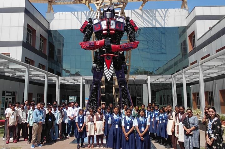 શૈક્ષણિક પ્રવાસ વિદ્યાર્થીઓ માટે વિજ્ઞાન, ટેકનોલોજી અને અંતરિક્ષ ક્ષેત્રમાં કારકિર્દી બનાવવા પ્રેરણા પૂરી પાડનાર અનુભવ સાબિત થશે.