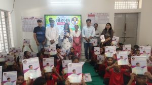 હાંસોટ તાલુકાની પ્રાથમિક શાળા સાહોલમાં પહલ હોસ્પિટલ સુરત દ્વારા બાળકોને નોટબુકનું વિતરણ કરાયું.. હાંસોટ તાલુકાની પ્રાથમિક શાળા સાહોલમાં પહલ હોસ્પિટલ સુરત દ્વારા બાળકોને નોટબુકનું વિતરણ કરાયું..