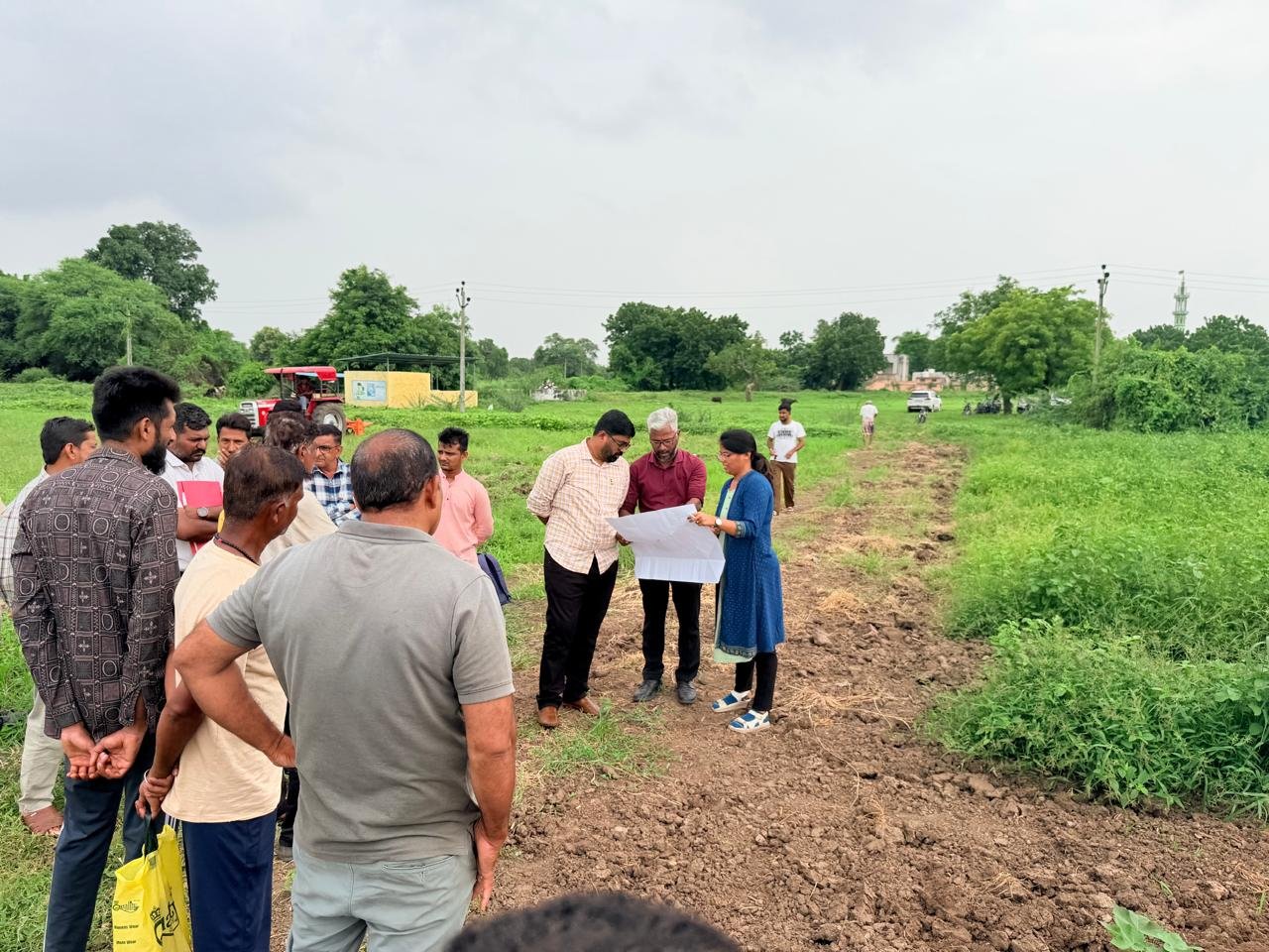 ભરૂચ તાલુકાના કાસદ ગામે રી-સરવે કામગીરીની કલેક્ટરે કરી સ્થળ પર સમીક્ષા..