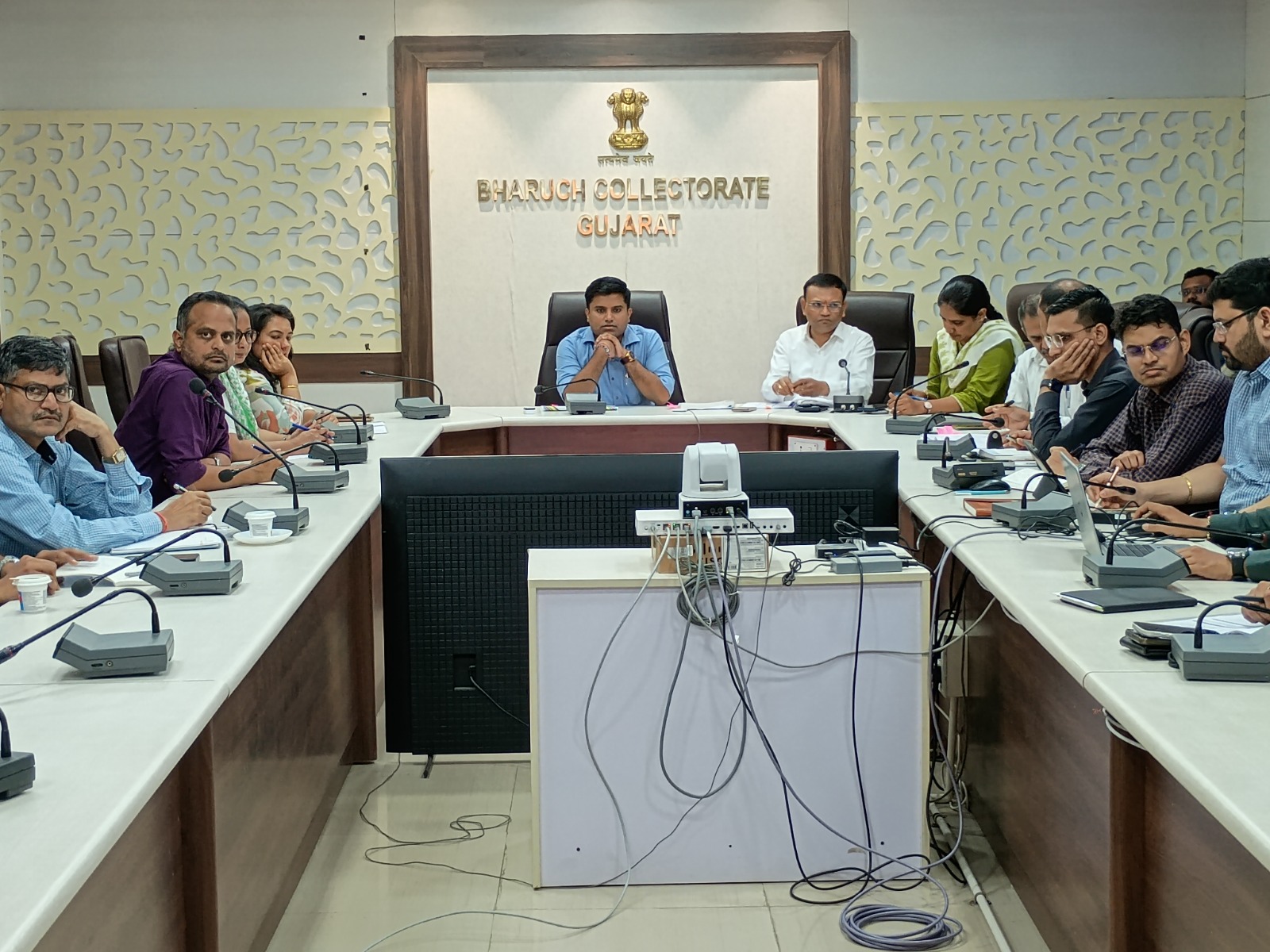 ભરૂચમાં ‘સેવા જ્યોતિ યાત્રા’ અને રંગોળી-કોલાજ સ્પર્ધાની પૂર્વતૈયારી અંગે સમીક્ષા બેઠક..!!